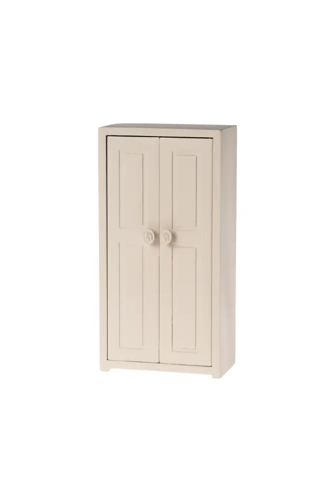 maileg armoire en bois